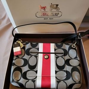 Authentic Coach Shoulder/crossbody bag